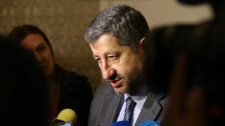 Христо Иванов изтръпна! Кое ще изяде главата на кабинета?