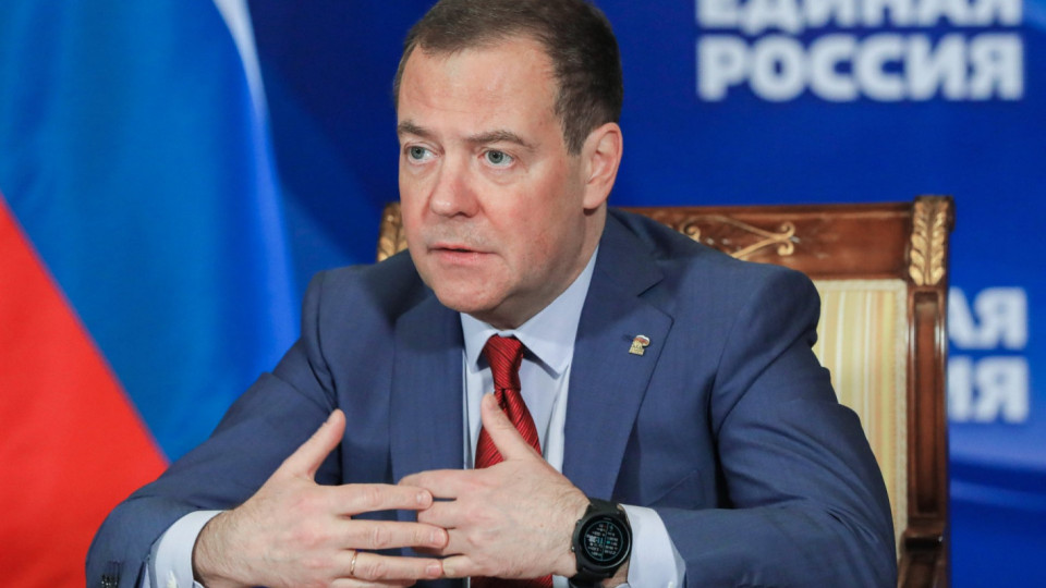 Медведев със страховито предупреждение към Европа | StandartNews.com