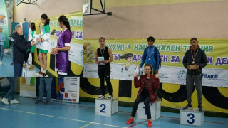 Стефка Костадинова награди националните призьори за деца и младежи в риск 