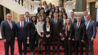 Карадайъ каза нещо много важно на ученици от Бургас