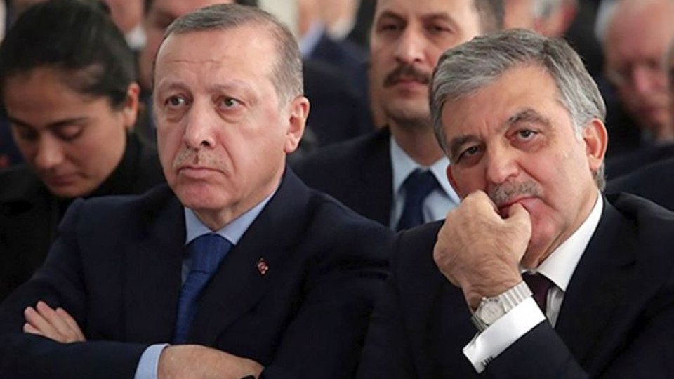 Бивш турски президент се опълчи на Ердоган, хвърли обвинения | StandartNews.com