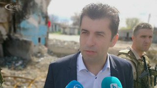 Рунд ІІ. Петков показа мускули на Радев