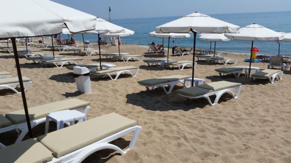 И лятната почивка поскъпва: повече ще плащаме за сянката на плажа | StandartNews.com