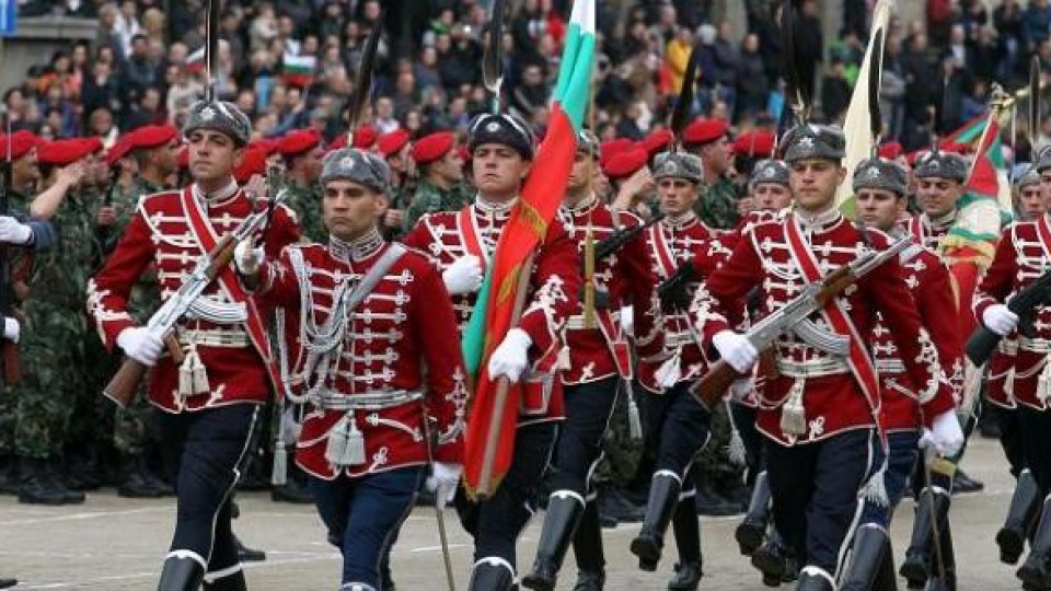 Без парад! Къде ще са генералите на Гергьовден? | StandartNews.com