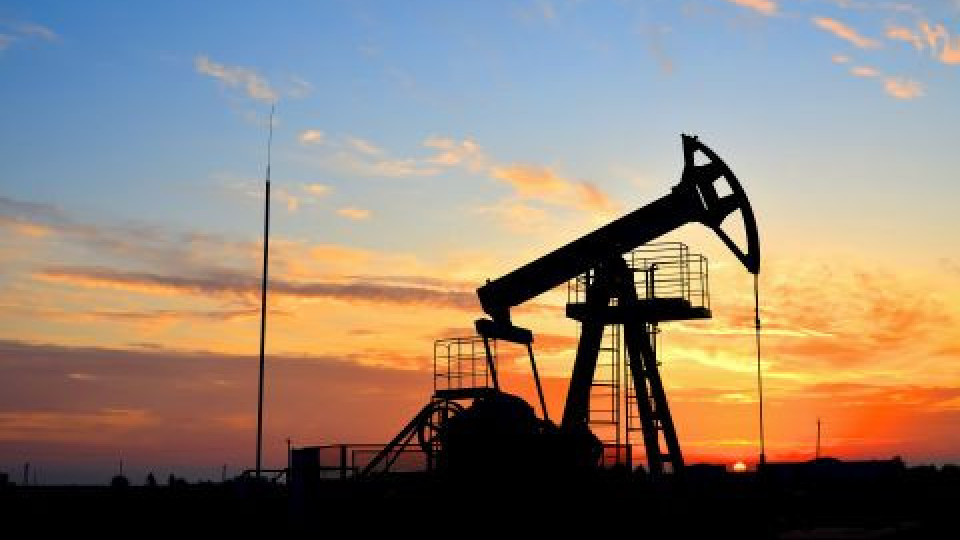 Къде отива цената на петрола. Ключови факти от борсите | StandartNews.com