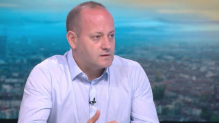 Радан Кънев с кърваво писмо до Радев, Нинова и Борисов