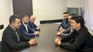 Таков се срещна с ръководството на младите социалисти в БСП–София