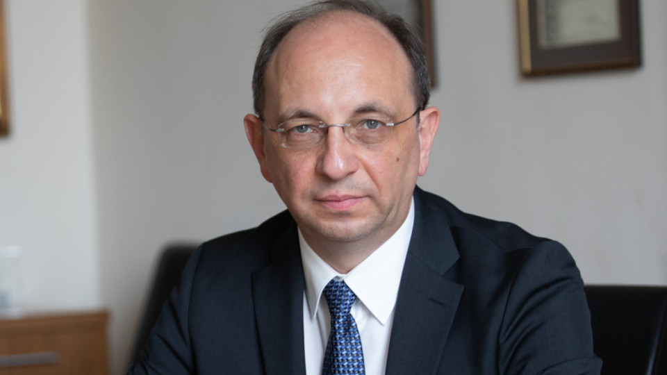 Николай Василев разкри голям проблем с еврозоната.Ще влезем ли в срок | StandartNews.com