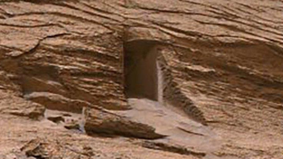 Голямото откритие на Марс. Къде води тайната врата? | StandartNews.com