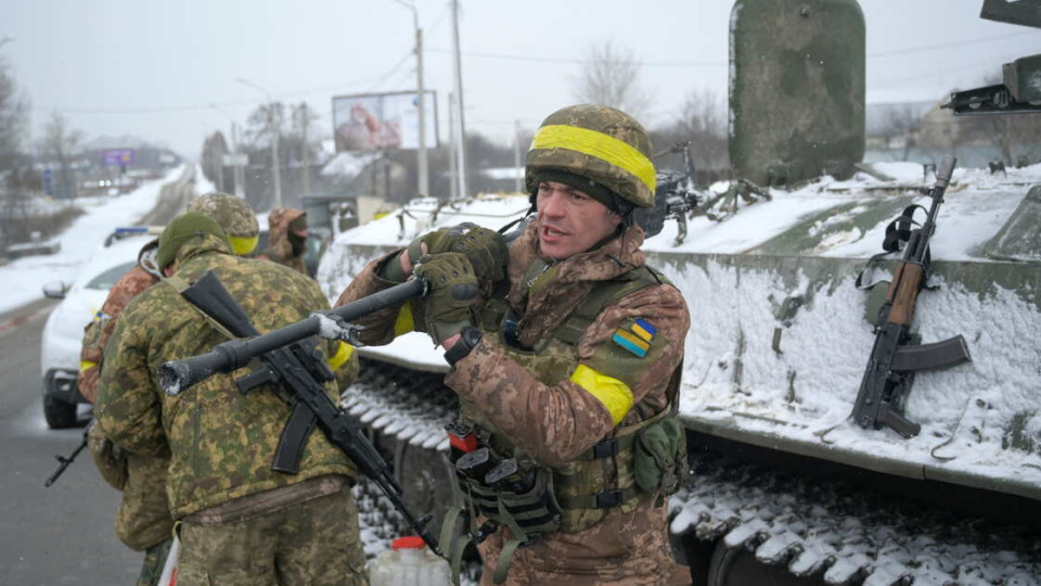 Драма с бойци от батальона Азов, Украйна се моли на САЩ | StandartNews.com