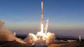 Илон Мъск е готов да продаде част от акциите на SpaceX, за да финансира сделката с Twitter