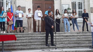 "Стандарт" награди младите таланти на Плевен