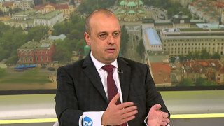 Министър каза какво ще се случва с украинските бежанци у нас