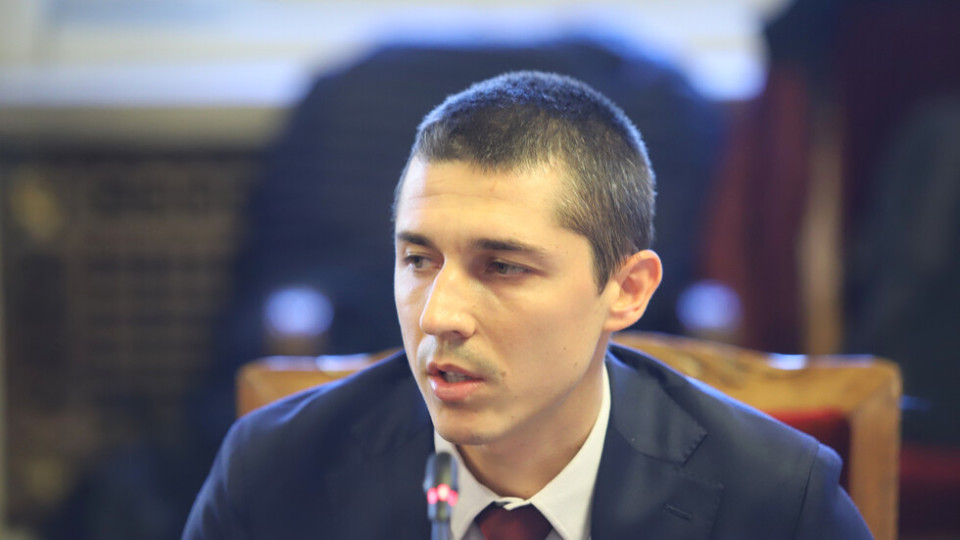 Опозицията скочи на Мирослав Иванов, защо му поиска оставката | StandartNews.com