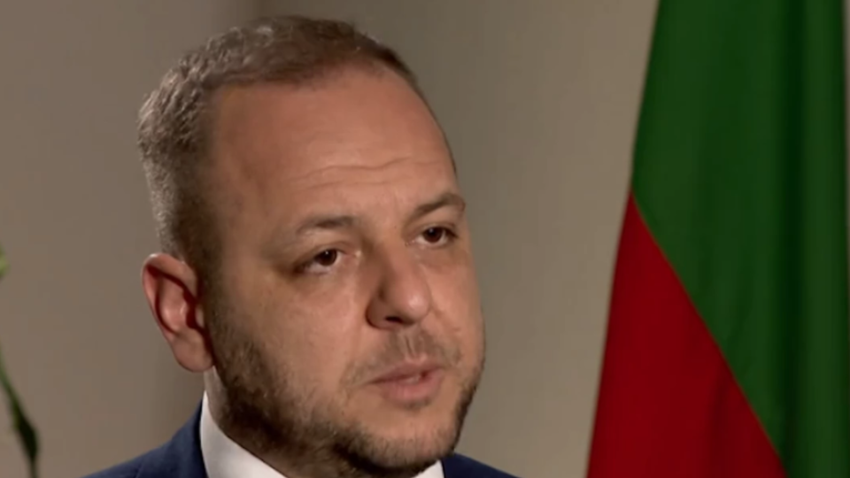 Сензационно! Министър каза кой управлява България | StandartNews.com