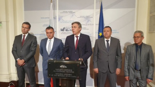 Кирил Петков със заплахи към ДПС. Движението го посече