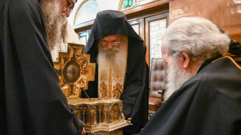 Светогорско чудо донесе здраве в дома на патриарх Неофит | StandartNews.com