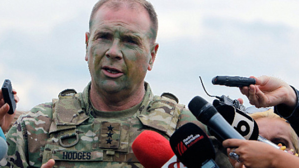 Щатски генерал със смразяващи послания към Русия | StandartNews.com