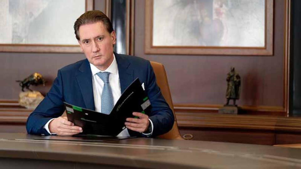 Кирил Домусчиев бе преизбран за председател на КРИБ | StandartNews.com