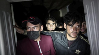 Ситуацията с емигрантите извън контрол. Италия отправи предупреждение