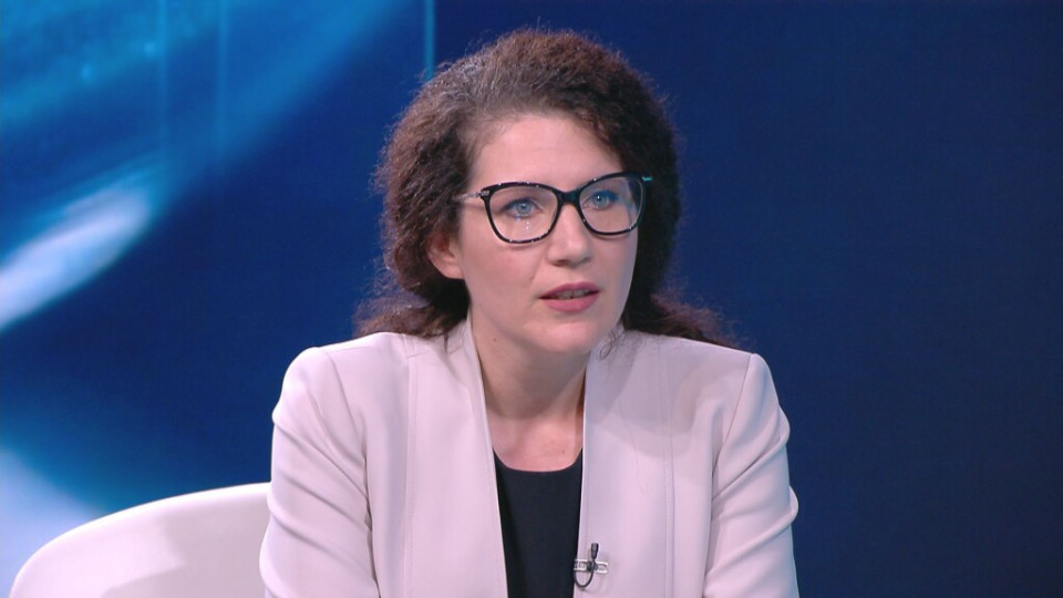 Калина Константинова проговори ще даде ли оставка | StandartNews.com