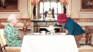 Чай с мечок промени представата за Елизабет ІІ