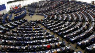 2 комисии в Европарламента със съдбовно решение за газ и ядрена енергия