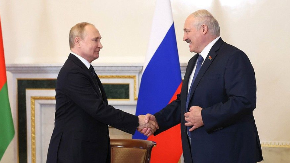 Лукашенко на крака при Путин, ще нахлуе ли в Украйна | StandartNews.com