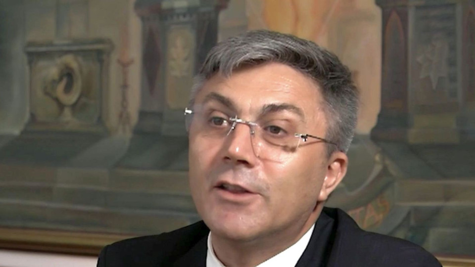 Карадайъ каза в какво Петков и Василев превърнаха парламента | StandartNews.com