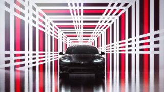 Колата шпионин. Защо китайски градове забраняват Tesla