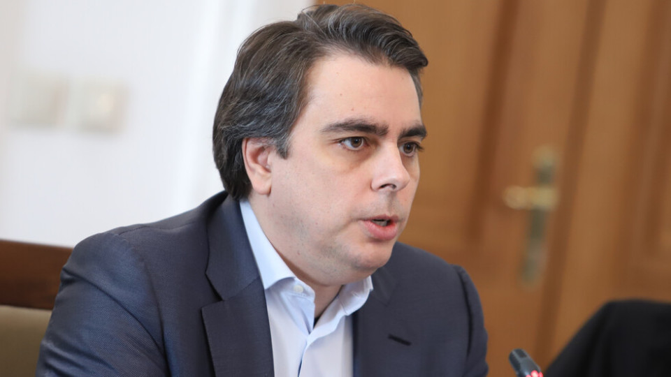 Асен Василев даде заден за кабинета. Ще представи ли министри? | StandartNews.com