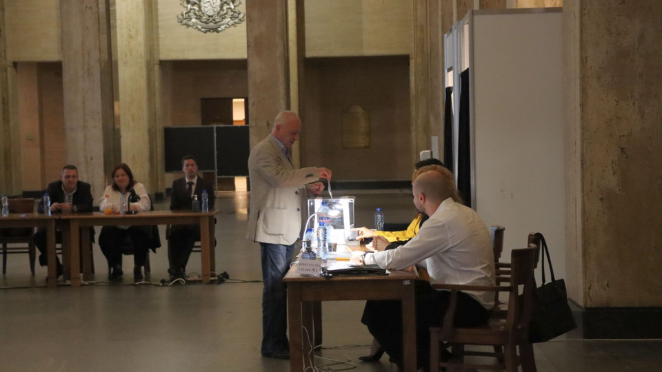 Прокурорите избират своите хора във ВСС, какъв е залогът | StandartNews.com