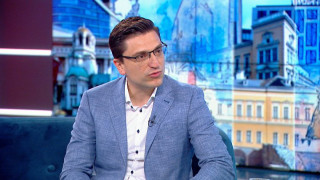 Хората на Петков и Василев искат избори, но поставят условия