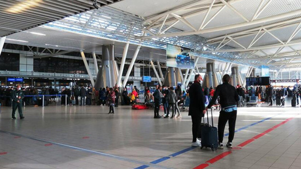 На летище София проверяват пътник за 11 минути | StandartNews.com
