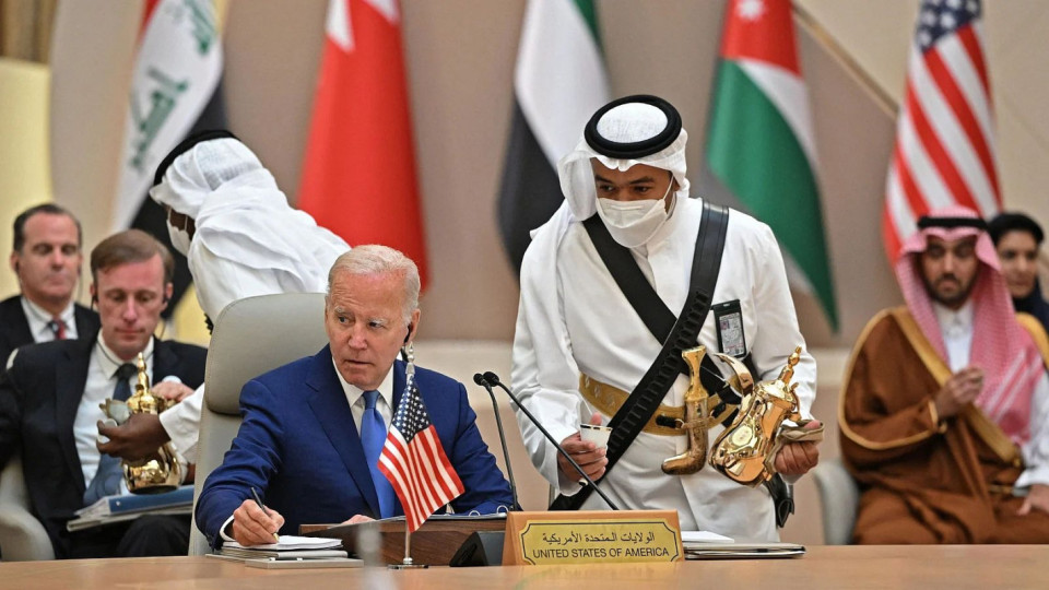 Байдън свали картите пред арабски лидери, какви са плановете му | StandartNews.com