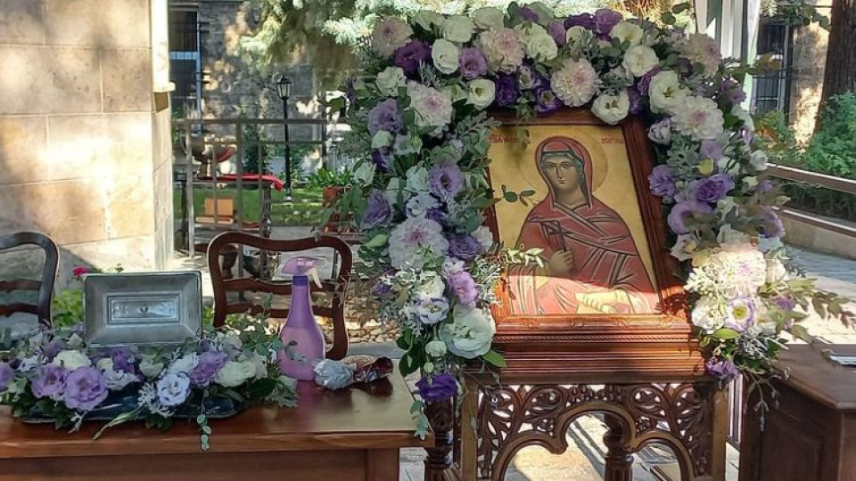 Патриарх Неофит със специален жест за празника на Св. Марина | StandartNews.com