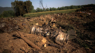 Сръбско оръжие за Украйна в падналия самолет?! Какво казва Белград?
