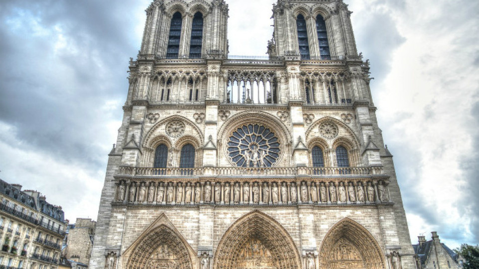 За туристите - отварят скоро катедралата Нотр Дам | StandartNews.com