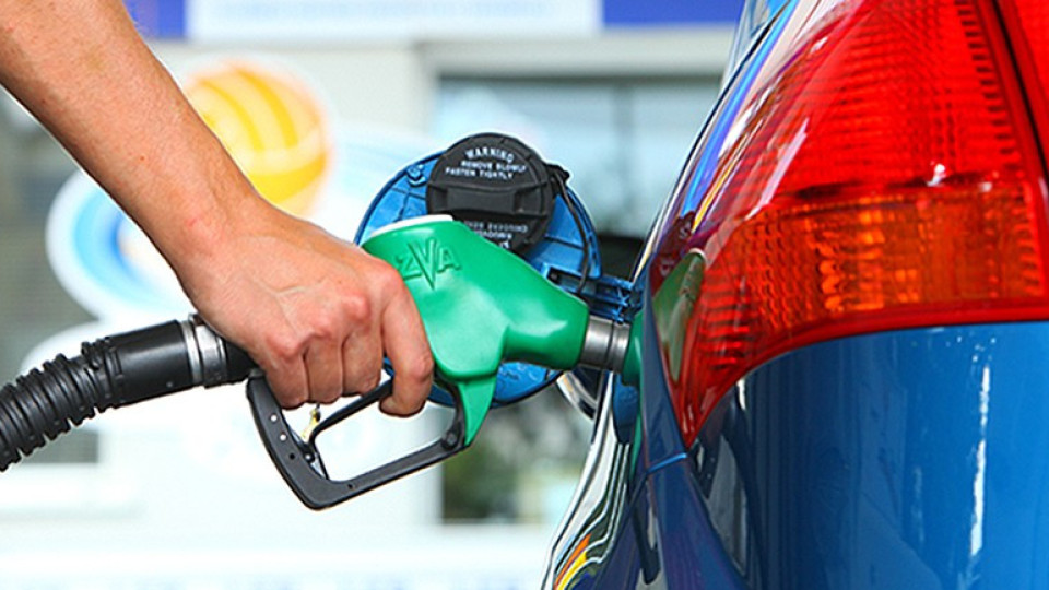 Не е за вярване! Бензинът поевтинява | StandartNews.com