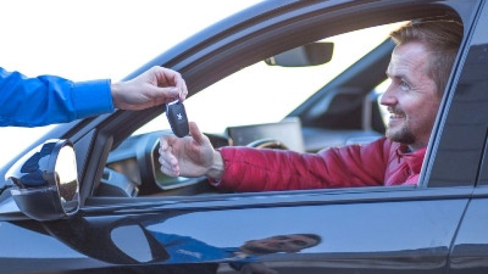За какво да внимавате, когато вземате автомобил под наем? | StandartNews.com