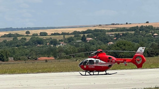 Хеликоптери сноват между Горна Оряховица и Букурещ (СНИМКИ)