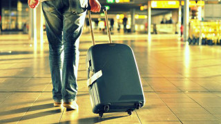 Черните куфари виновни за хаоса по летищата