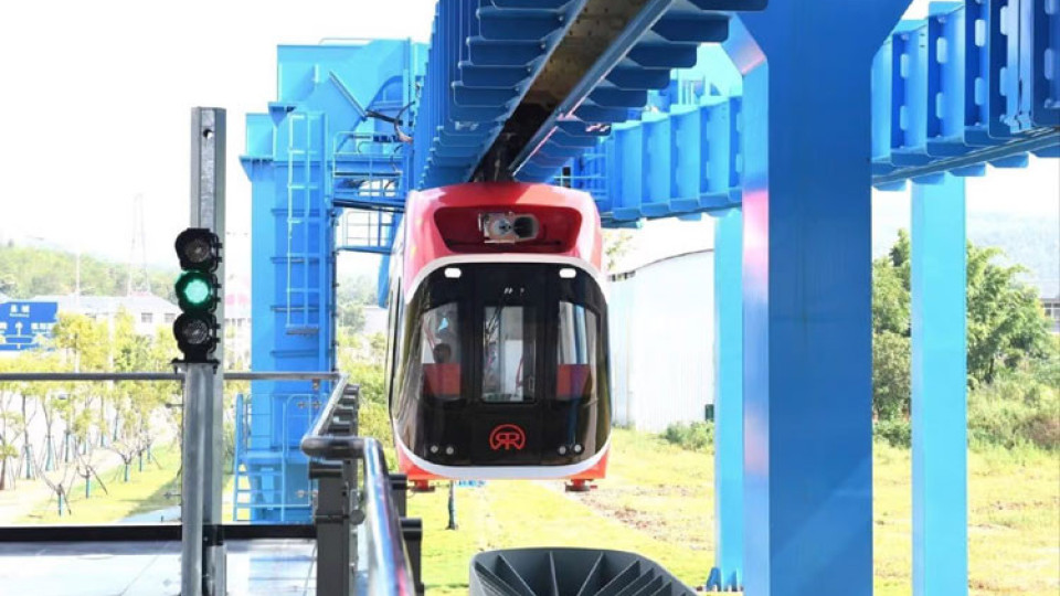 Китай постигна технологично чудо – влак маглев, левитиращ без никаква енергия | StandartNews.com