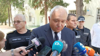 МВР министърът вади нови сведения за дипломата на Гешев