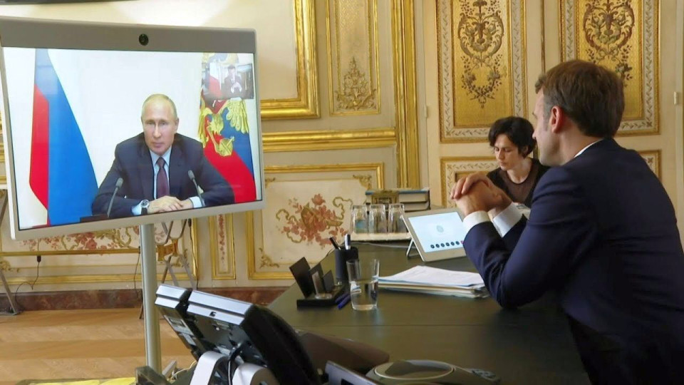 Путин се накара на Макрон по телефона | StandartNews.com