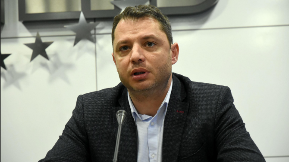 Делян Добрев изригна срещу Асен Василев | StandartNews.com