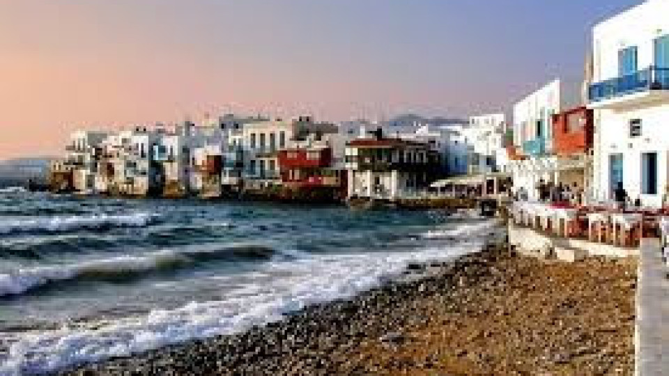Защо всички искат ваканция в Гърция? Тайната е "филоксения" | StandartNews.com