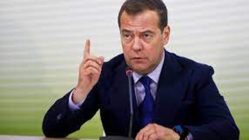 Медведев нокаутира света! Какво правела Русия в Украйна | StandartNews.com