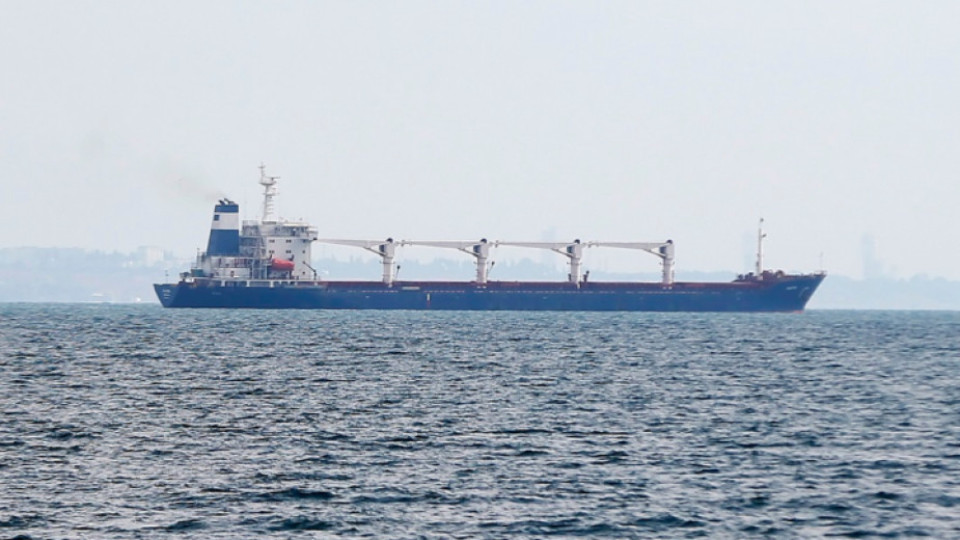 Голяма новина, какво става с корабите с украинско зърно | StandartNews.com
