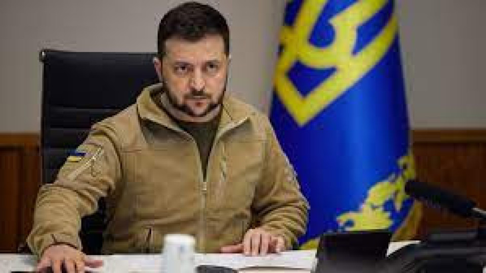 Сензационна интрига в Украйна! Кой бие шута на Зеленски | StandartNews.com